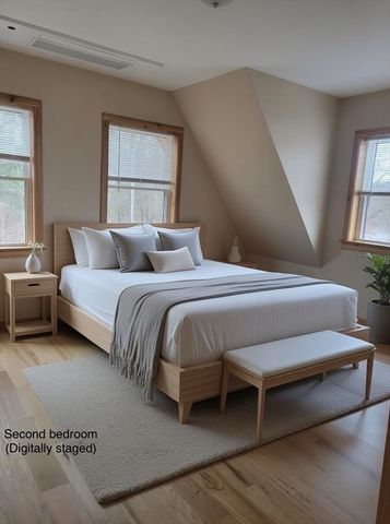 178 Shore Rd, East Brookfield, MA 01515
