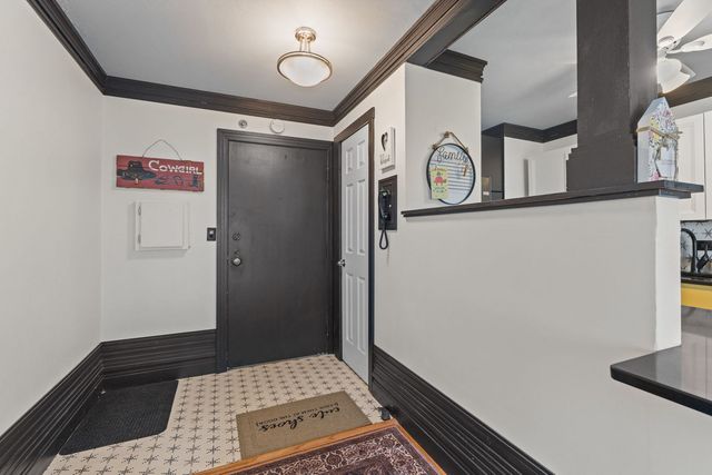 1800 7th Street 10E, East Moline, IL 61244