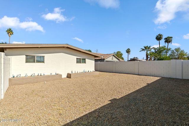 3901 N 19TH Street, Phoenix, AZ 85016