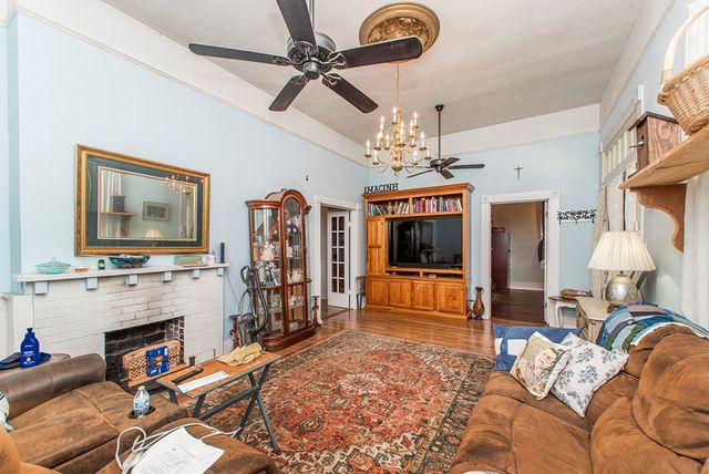 307 W Railroad Ave N, Osyka, MS 39657