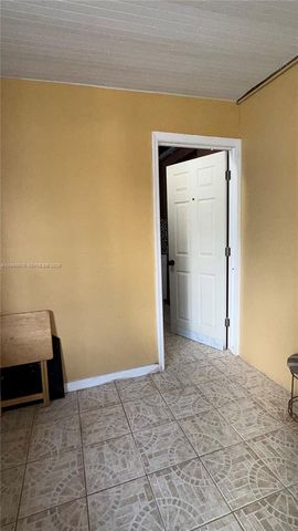 7961 Orleans St 2, Miramar, FL 33023