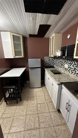 7961 Orleans St 2, Miramar, FL 33023