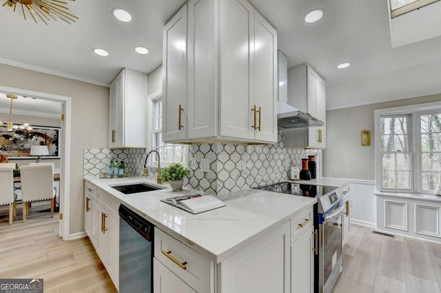 4929 Joy Lane SW, Lilburn, GA 30047