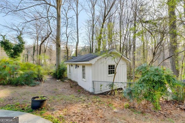 4929 Joy Lane SW, Lilburn, GA 30047