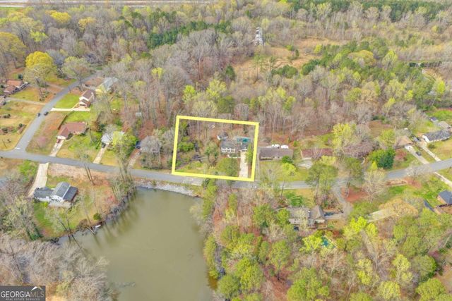 4929 Joy Lane SW, Lilburn, GA 30047