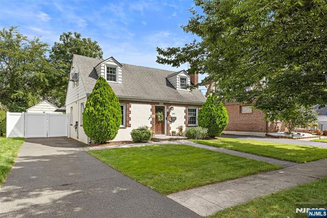 241 Hawthorne Street, Scotch Plains, NJ 07076