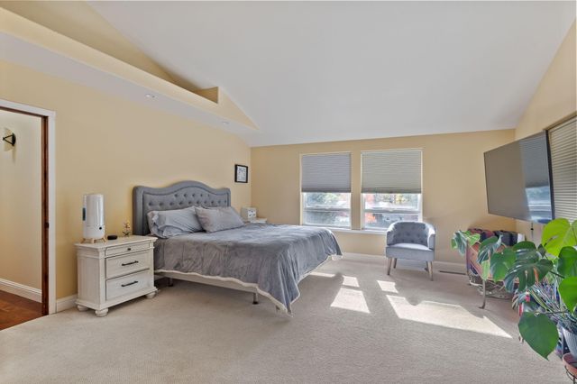 101 Cedar Ridge Terrace, Rogue River, OR 97537