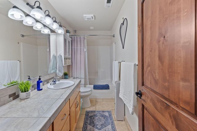 101 Cedar Ridge Terrace, Rogue River, OR 97537