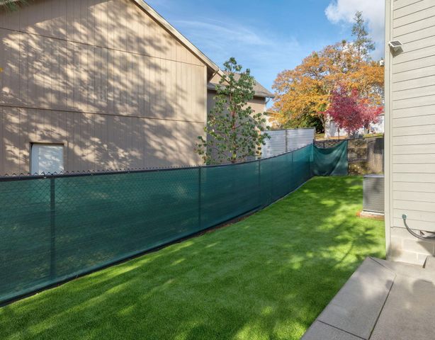 101 Cedar Ridge Terrace, Rogue River, OR 97537