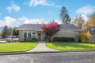 101 Cedar Ridge Terrace, Rogue River, OR 97537