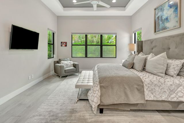 13726 Artisan Circle, Palm Beach Gardens, FL 33418