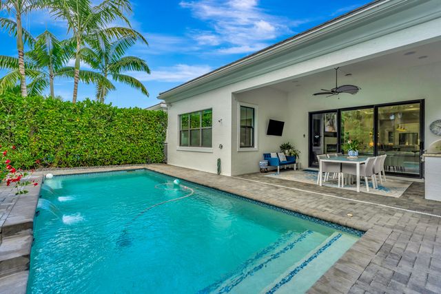 13726 Artisan Circle, Palm Beach Gardens, FL 33418