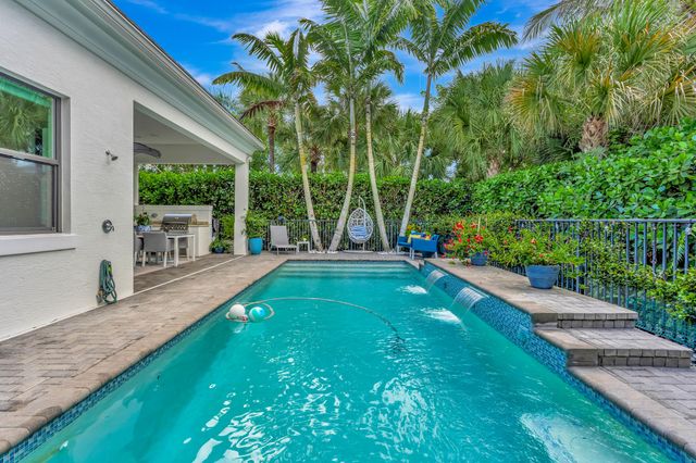 13726 Artisan Circle, Palm Beach Gardens, FL 33418