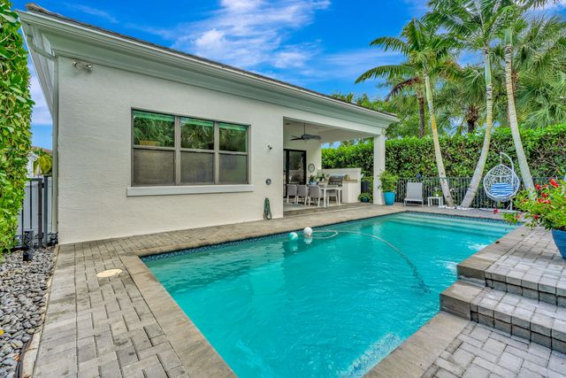 13726 Artisan Circle, Palm Beach Gardens, FL 33418
