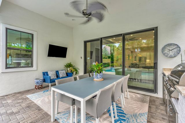13726 Artisan Circle, Palm Beach Gardens, FL 33418