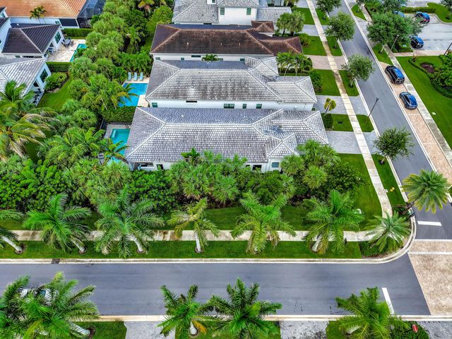 13726 Artisan Circle, Palm Beach Gardens, FL 33418