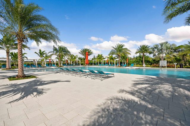 13726 Artisan Circle, Palm Beach Gardens, FL 33418