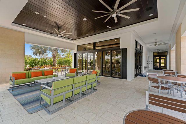 13726 Artisan Circle, Palm Beach Gardens, FL 33418