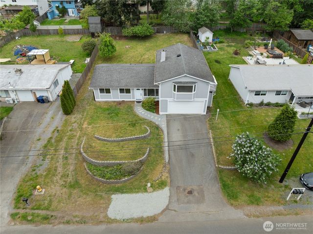 5807 141st Street SW, Edmonds, WA 98026