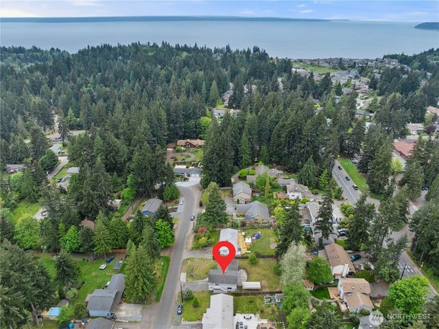 5807 141st Street SW, Edmonds, WA 98026