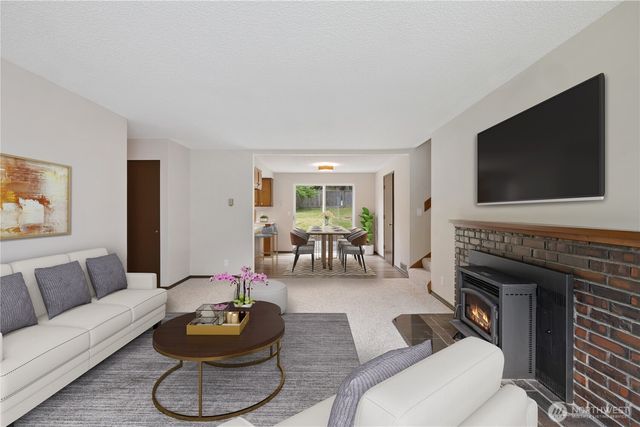 5807 141st Street SW, Edmonds, WA 98026