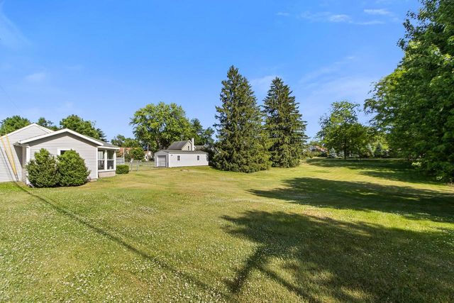 327 N Main Street, Pardeeville, WI 53954