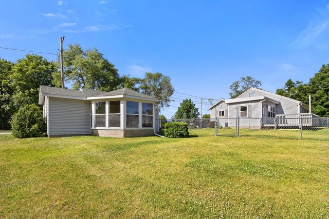 327 N Main Street, Pardeeville, WI 53954
