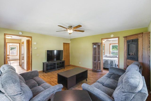 327 N Main Street, Pardeeville, WI 53954