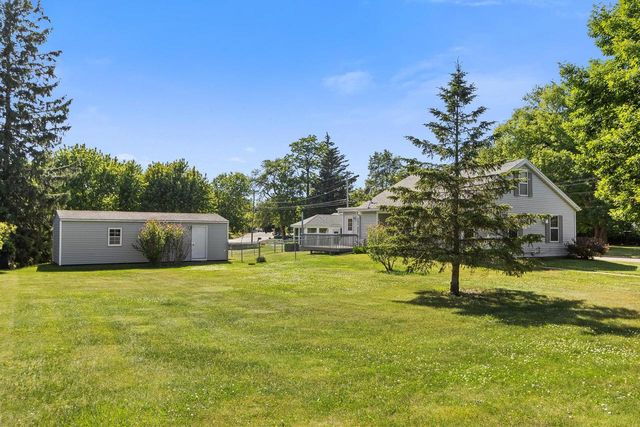 327 N Main Street, Pardeeville, WI 53954