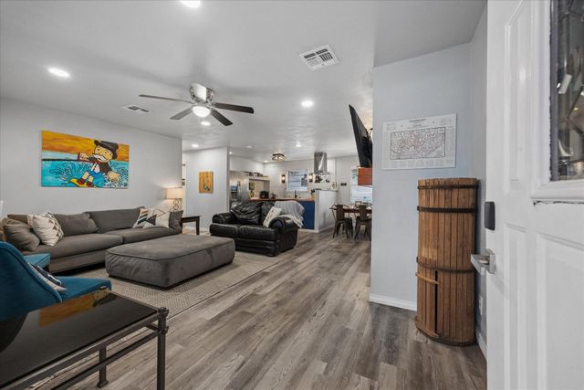 4247 River Oaks DR, Kingsland, TX 78639