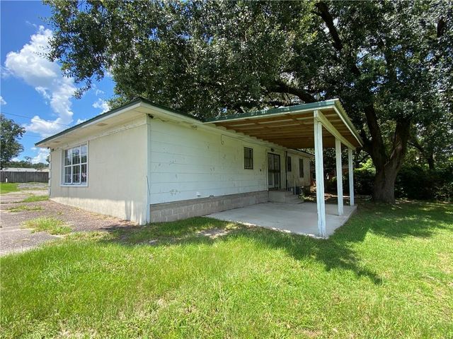 5990 Theodore Dawes Road, Theodore, AL 36582