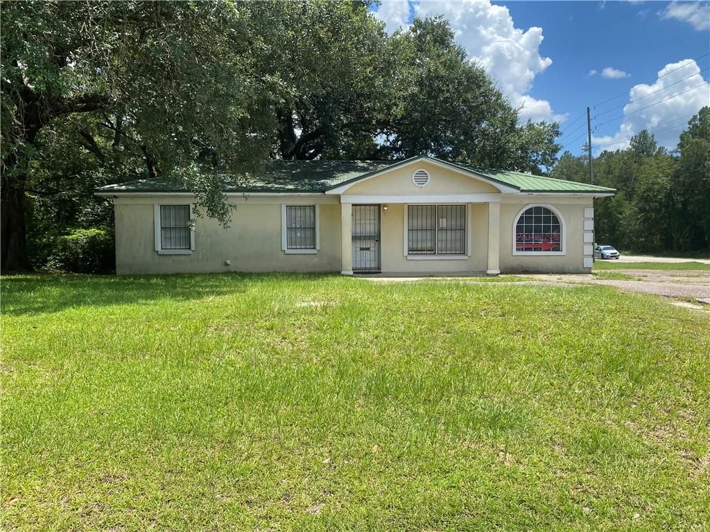 5990 Theodore Dawes Road, Theodore, AL 36582