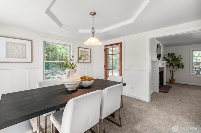858 Illahee Drive, Fox Island, WA 98333