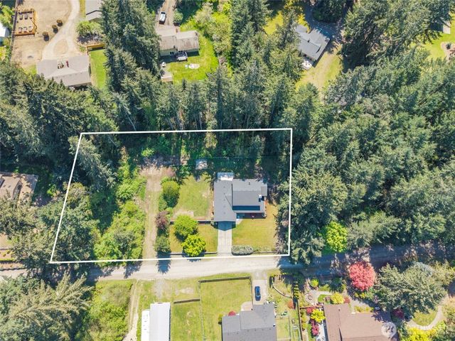 858 Illahee Drive, Fox Island, WA 98333