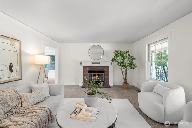 858 Illahee Drive, Fox Island, WA 98333