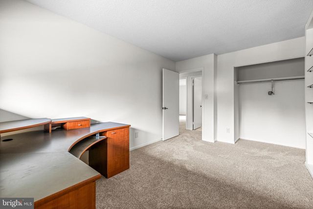 15 OAKRIDGE CT, Lutherville Timonium, MD 21093