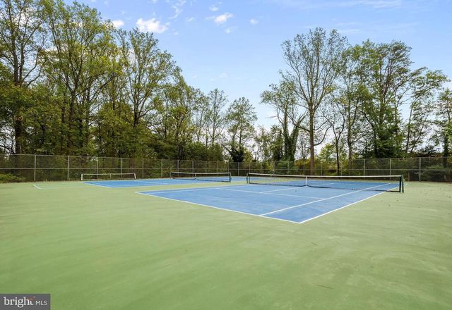 15 OAKRIDGE CT, Lutherville Timonium, MD 21093