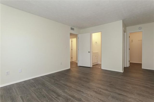 308 Wynnes Ridge SE Circle, Marietta, GA 30067