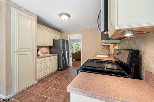1983 Holland Brook Rd, Branchburg Twp., NJ 08876
