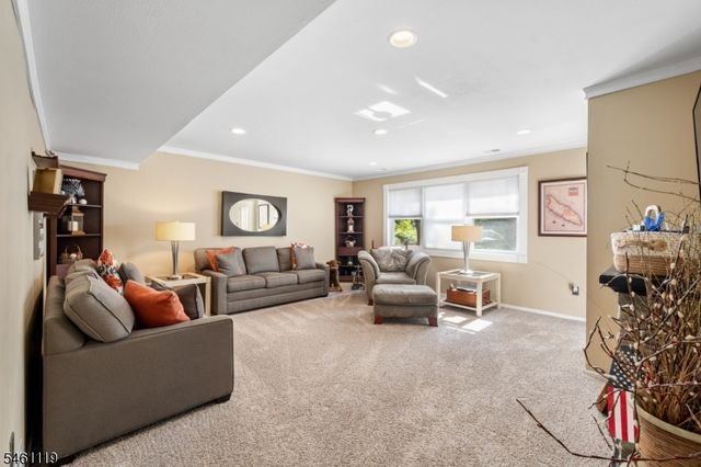 1983 Holland Brook Rd, Branchburg Twp., NJ 08876