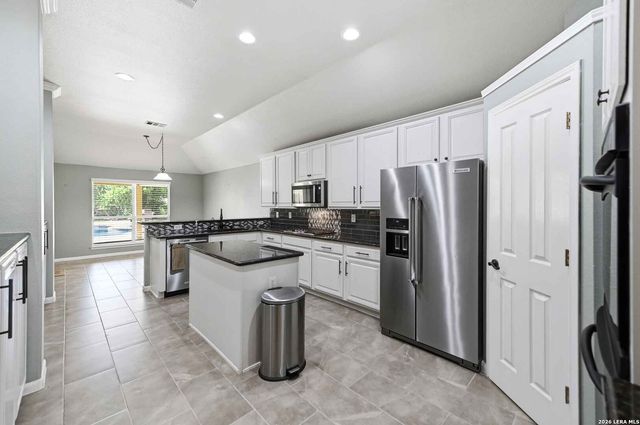 14514 GUNTER AVE, San Antonio, TX 78254