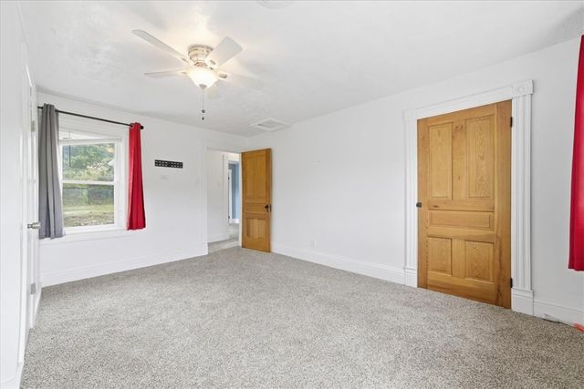 135 High St, Findlay Twp, PA 15126