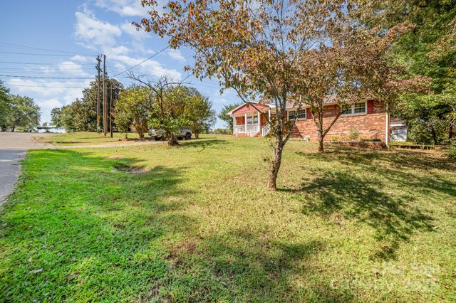 801 Windwood Drive, Gastonia, NC 28056
