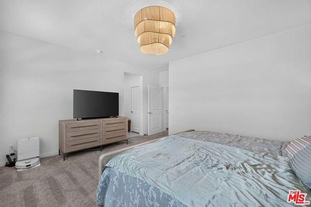 4092 Spring Haven Lane, Corona, CA 92883