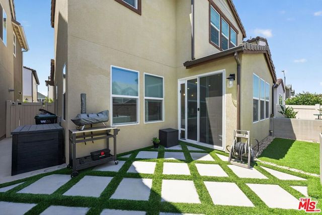 4092 Spring Haven Lane, Corona, CA 92883