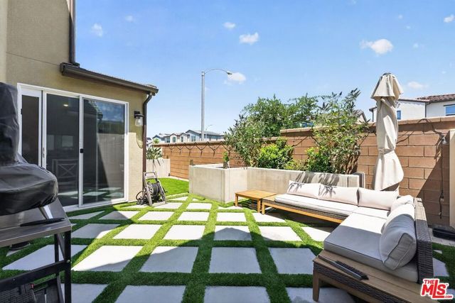 4092 Spring Haven Lane, Corona, CA 92883