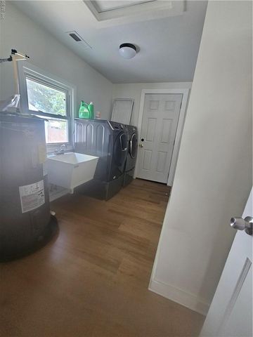 4524 Delco RD, Virginia Beach, VA 23455