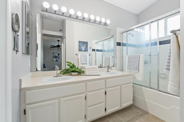 1408 Santander Ct, Davis, CA 95618