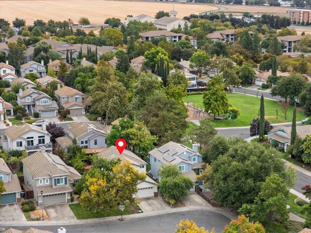 1408 Santander Ct, Davis, CA 95618