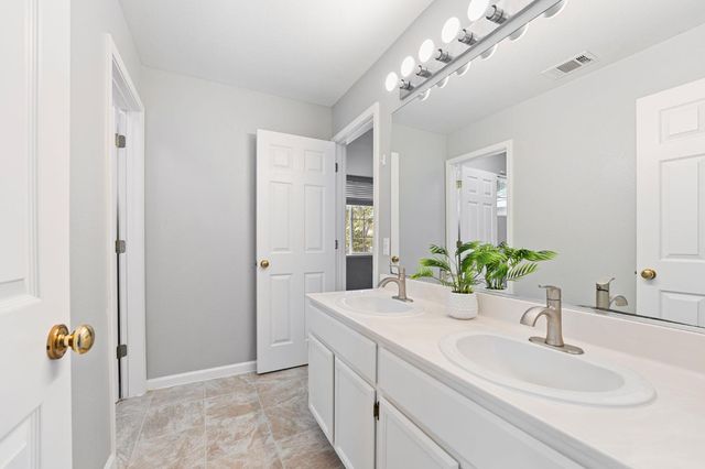 1408 Santander Ct, Davis, CA 95618